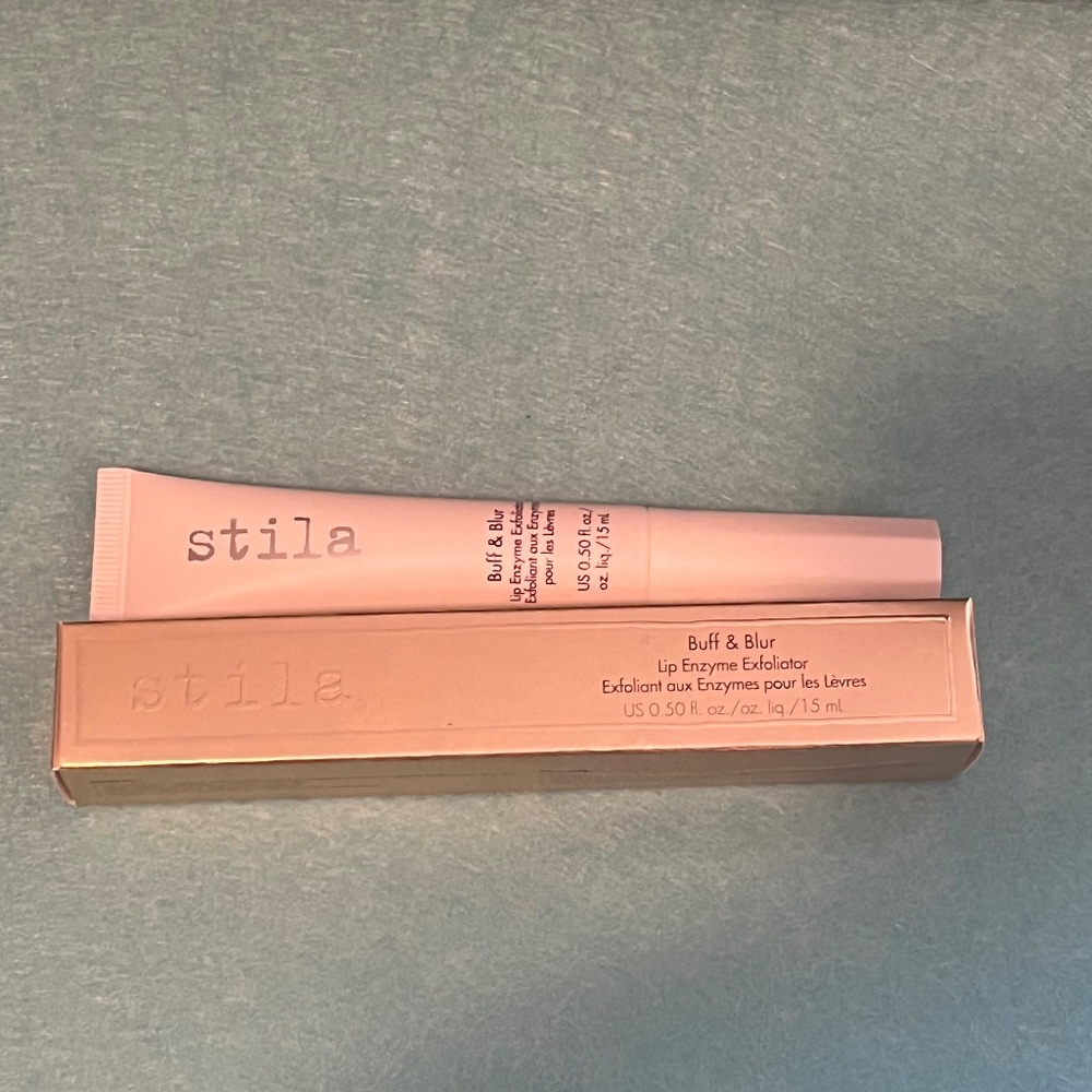 Stila Buff & Blur Lip Enzyme Exfoliator - New in Box